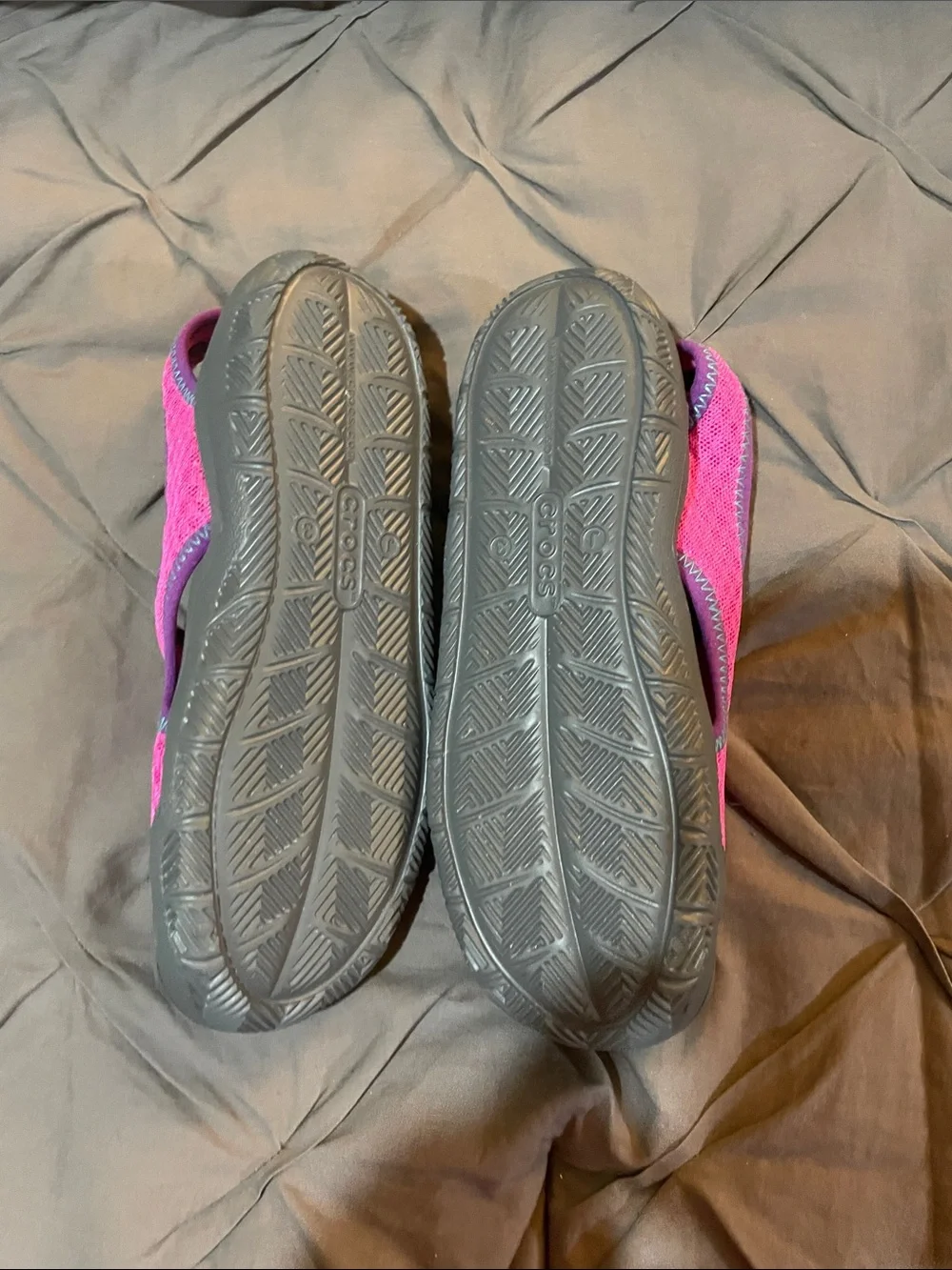 CROCS swiftwater sandals water shoes